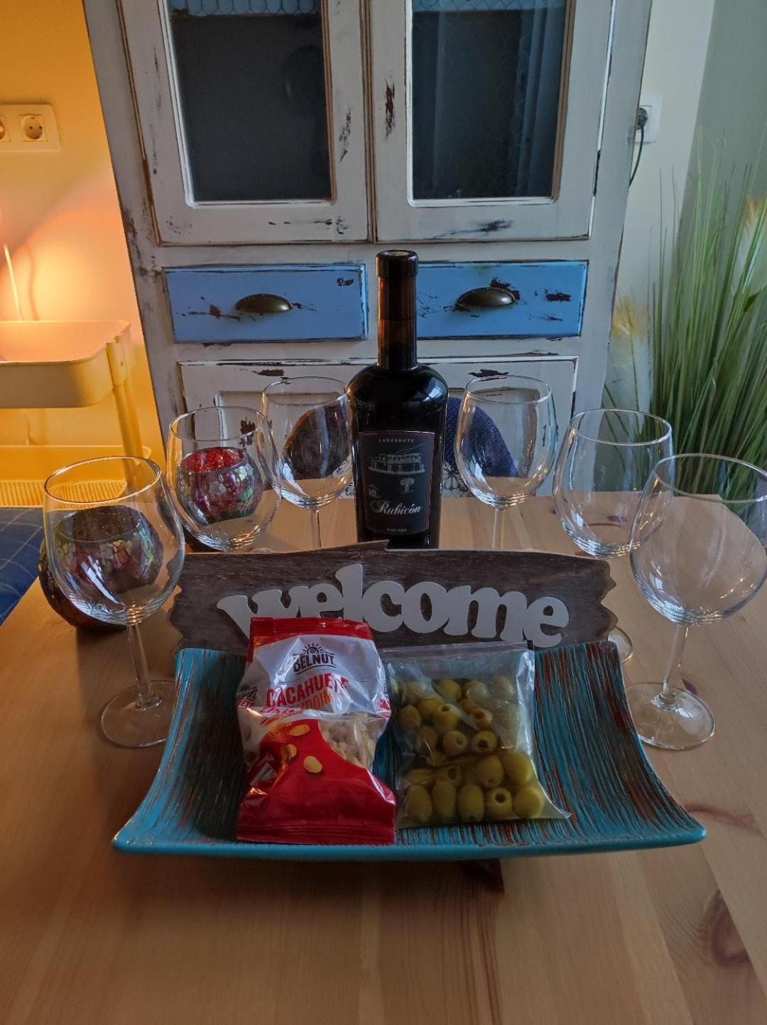Center Flat Puerto Del Carmen Near The Beach Natural Elements Apartment Bagian luar foto